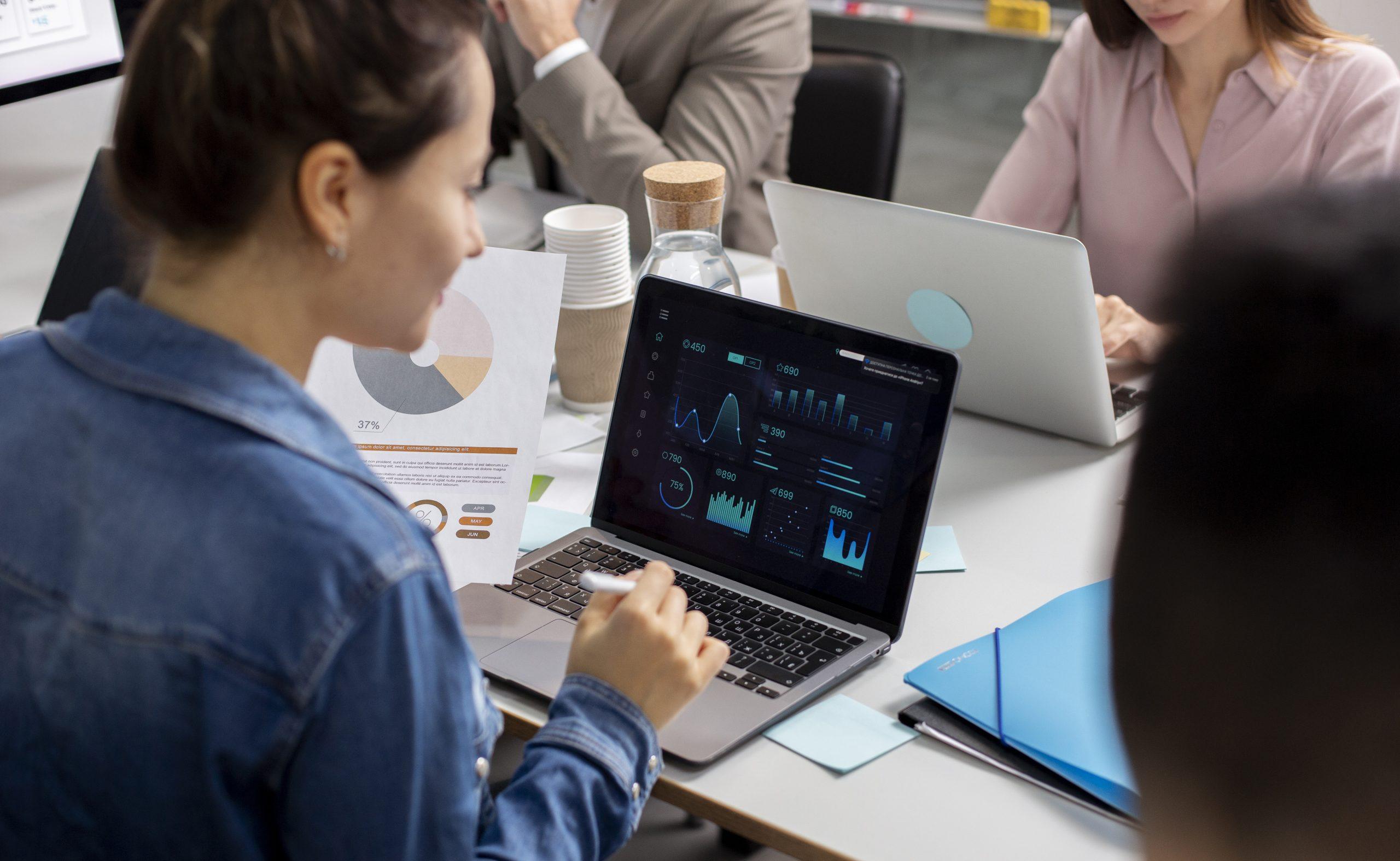 what is data parsing